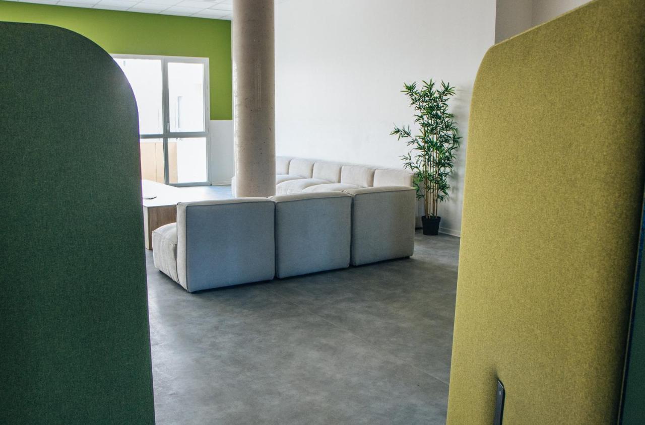 Twenty Business Flats Beziersアパートホテル エクステリア 写真